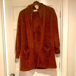 Small olive and oak sweater (would fit a medium)